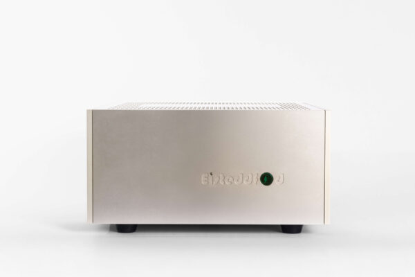 Eisteddfod-Products-0005RT2 (1)_1 840 MKII Stereo Power Amp