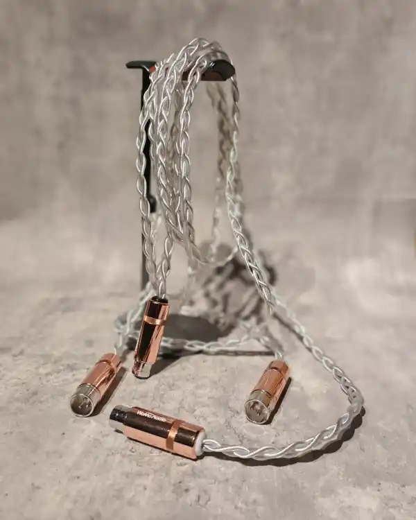 ICC-Core-Plus-KLR-whole-5 CORE PLUS Interconnect Cable (XLR)